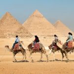 Découvrir les pyramides